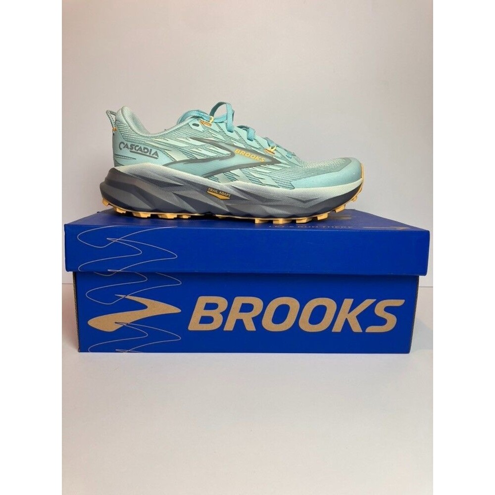 Brand New -Brooks Women’s Cascadia 19 - Trail Running Shoe. Size 9.5 WIDE/D